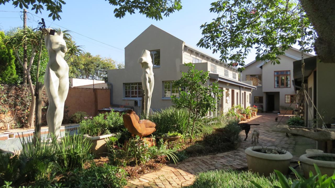 The Sculpture Yard 1 Apartment Pretoria Luaran gambar